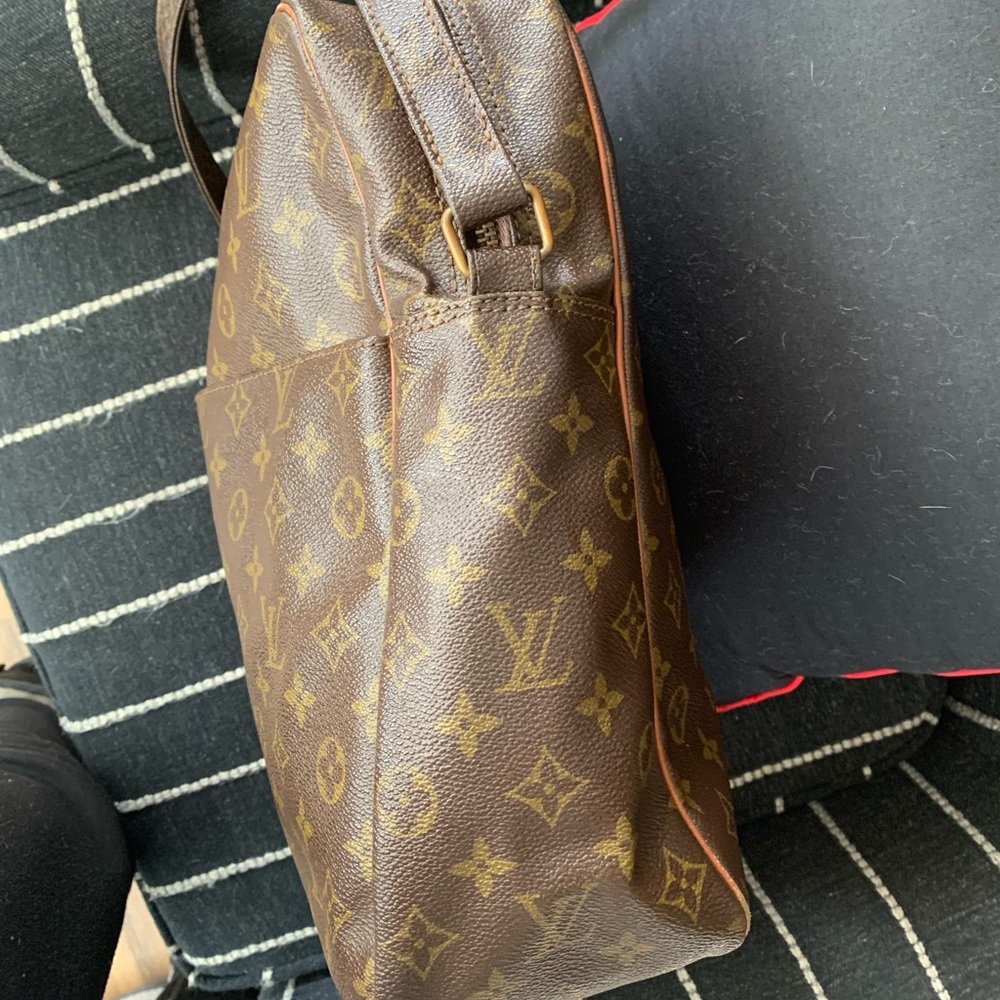 Louis Vuitton Marceau GM - Picture 6 of 14